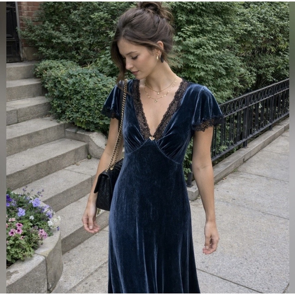 RIXO Clarice Silk Velvet Dress with Black Lace Trim Small